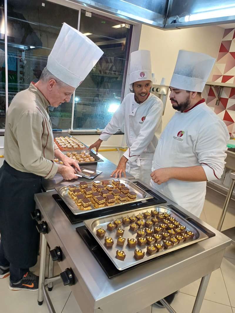 Cozinha escola Quatro Folhas