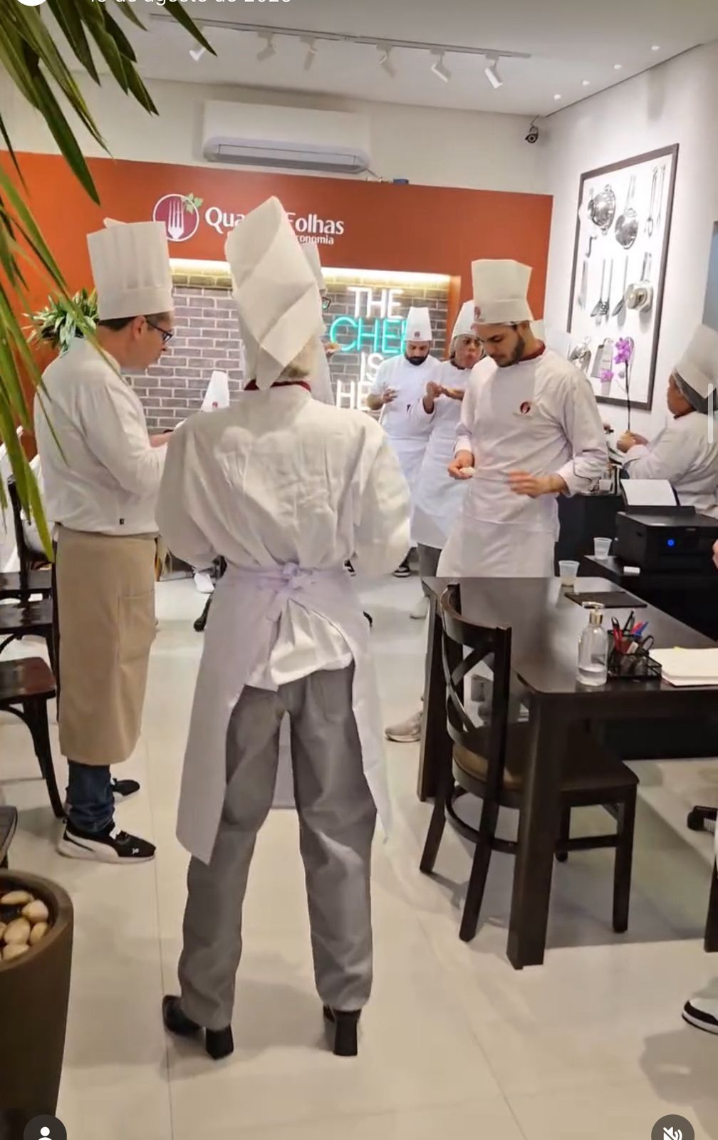 Turma formada na Quatro Folhas